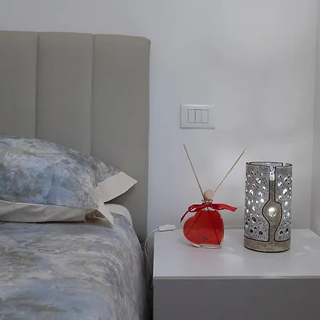 S. Croce Apartment